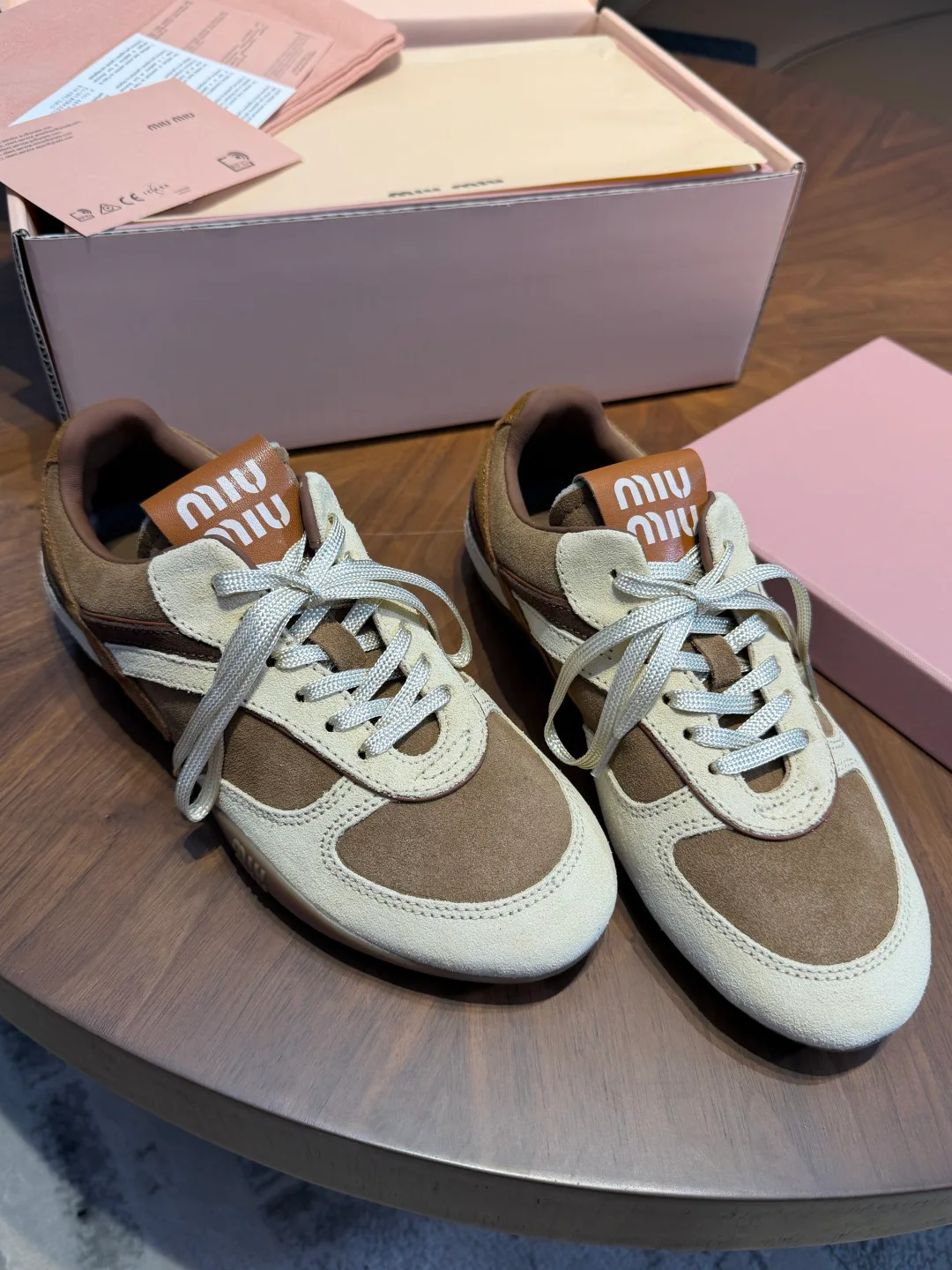Кроссовки Женские Miu Miu 18267511