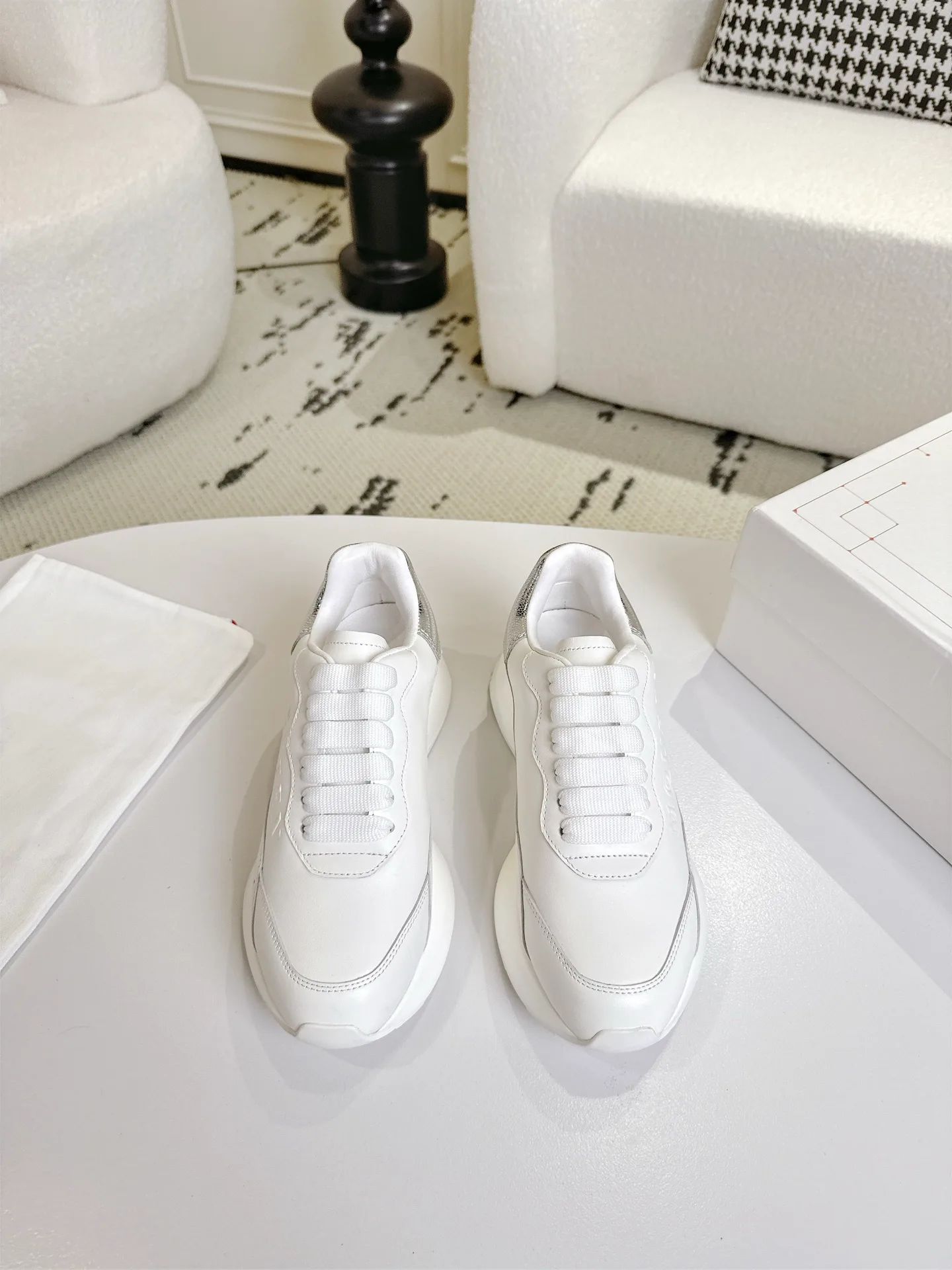 Кроссовки Женские Alexander Mcqueen 197383