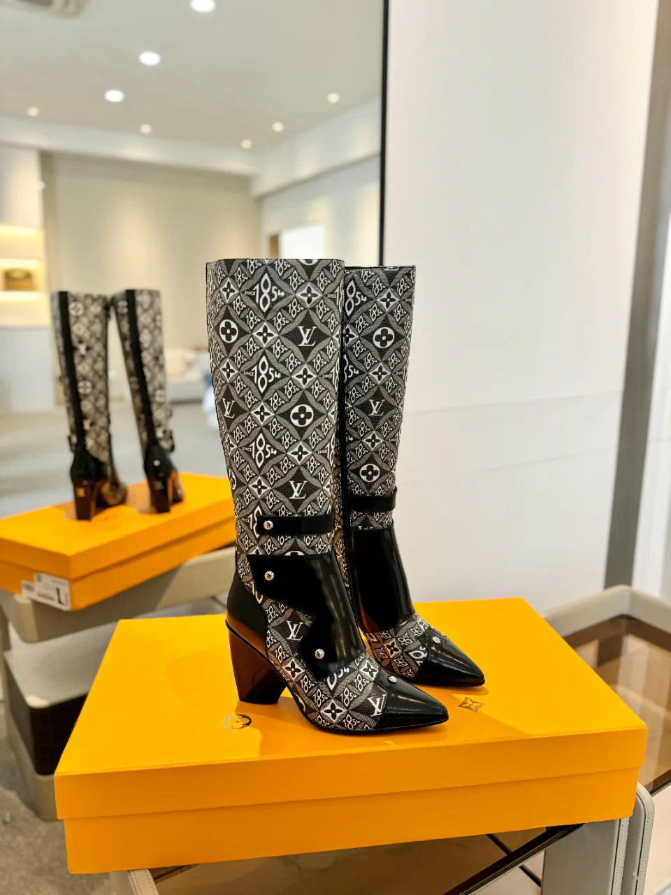 Сапоги Женские Louis Vuitton 20160017