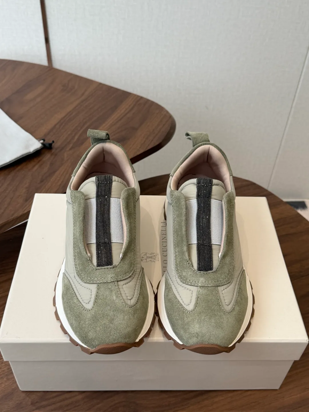 Кроссовки Женские Brunello Cucinelli 17461333