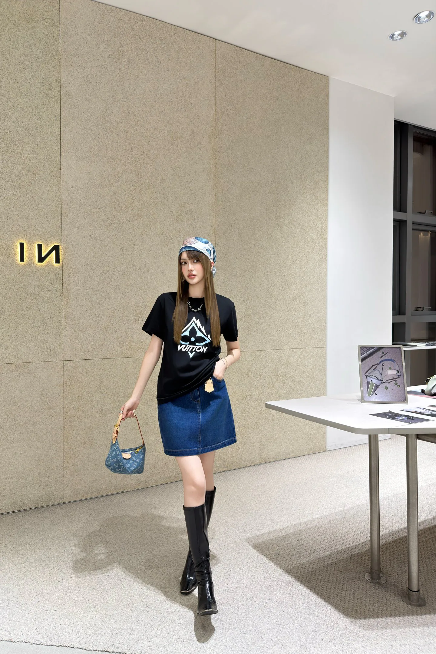 Футболки Женские Louis Vuitton 10380525