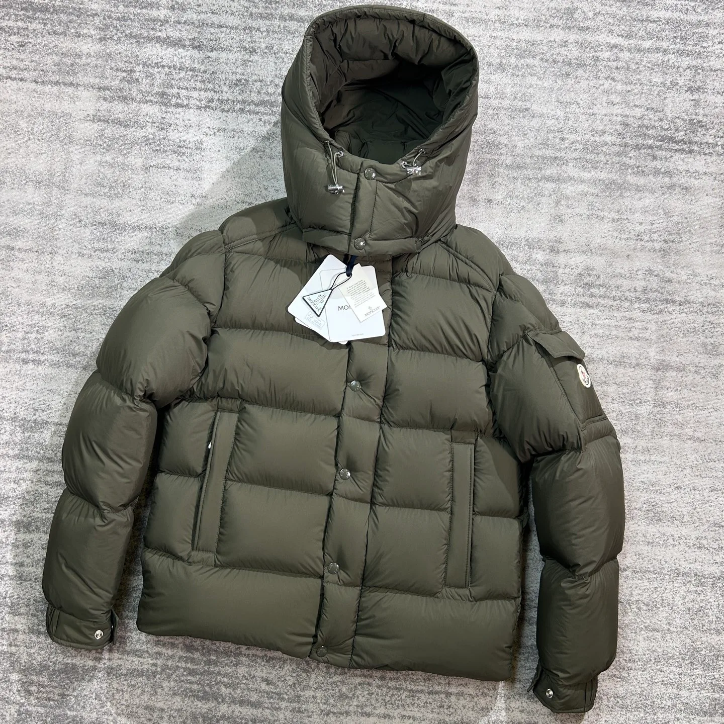 Куртки И Пуховики Женские Moncler 18927167