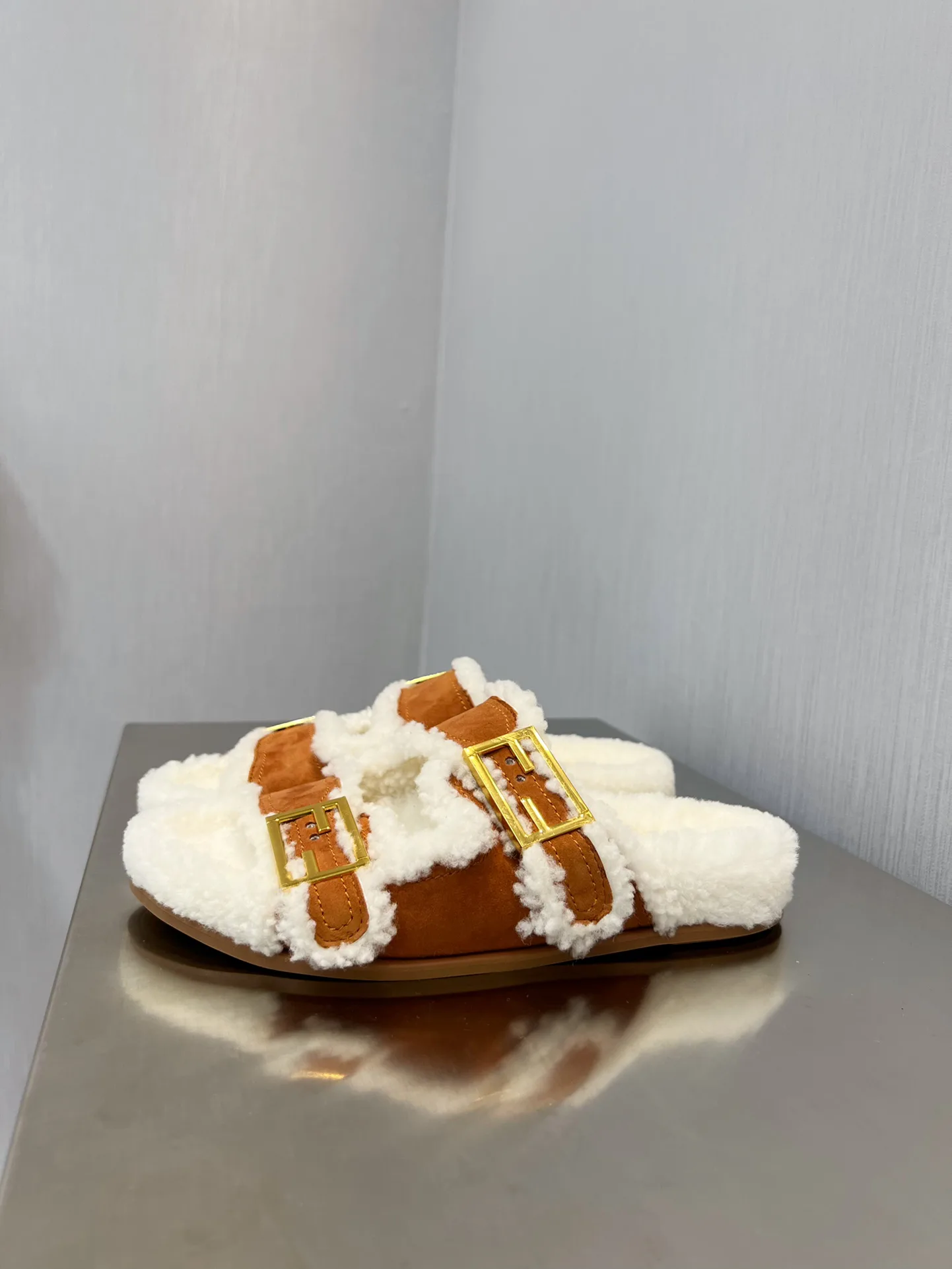 Тапочки Женские Fendi 4913