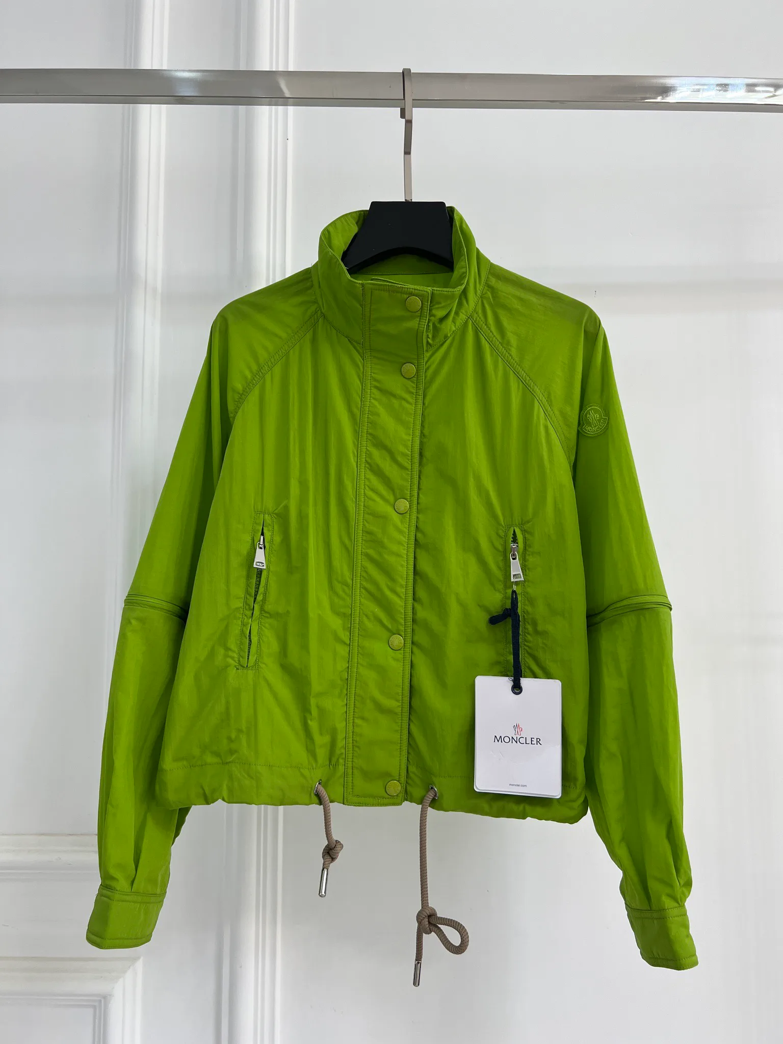 Куртки И Пуховики Женские Moncler 6248