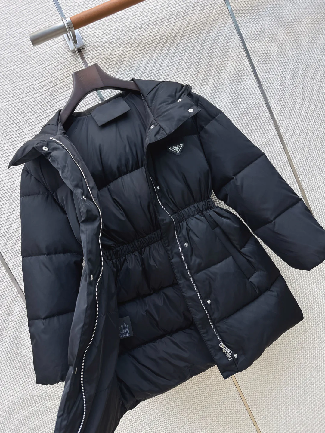 Куртки И Пуховики Женские Prada 18248258