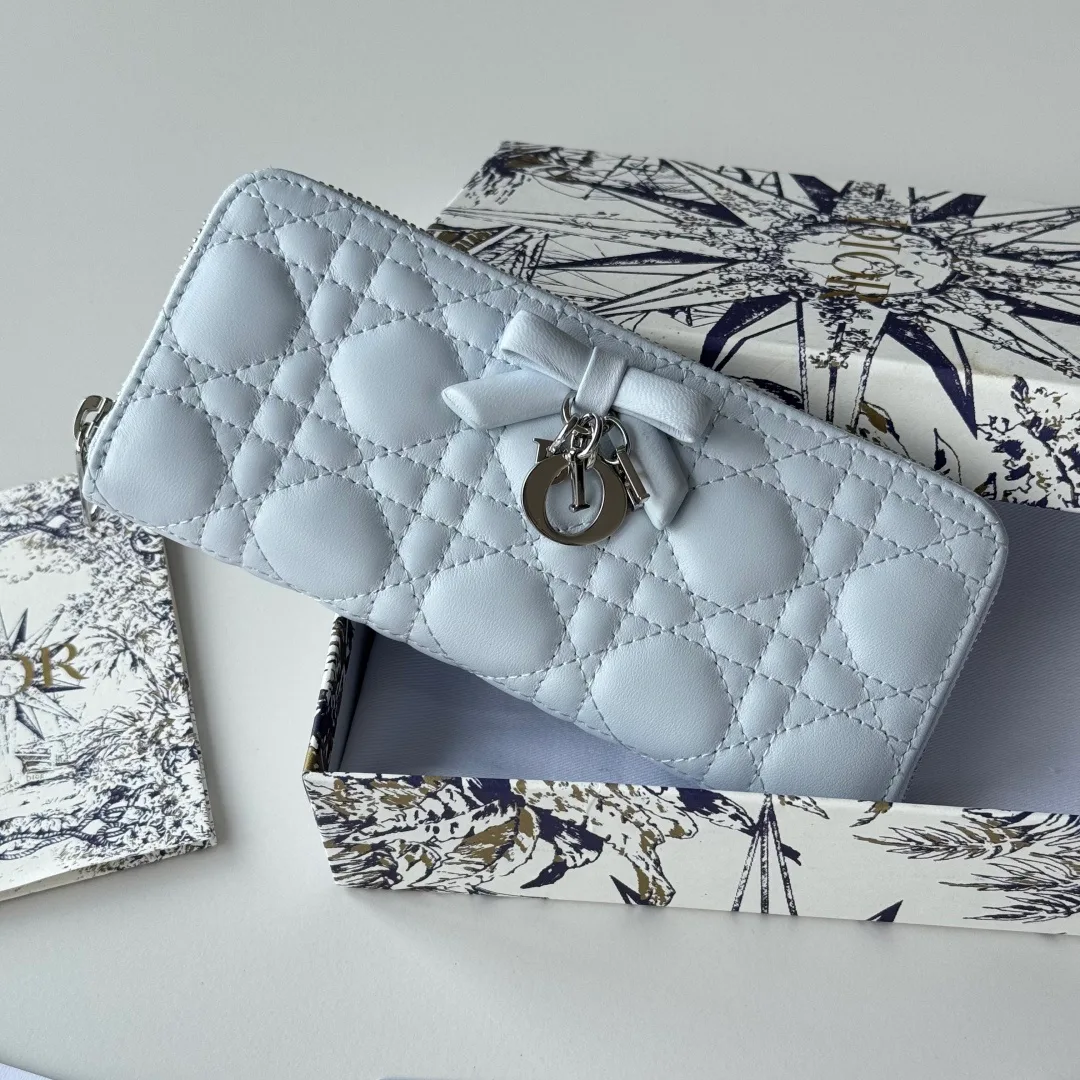 Клатчи Женские Christian Dior 18492971