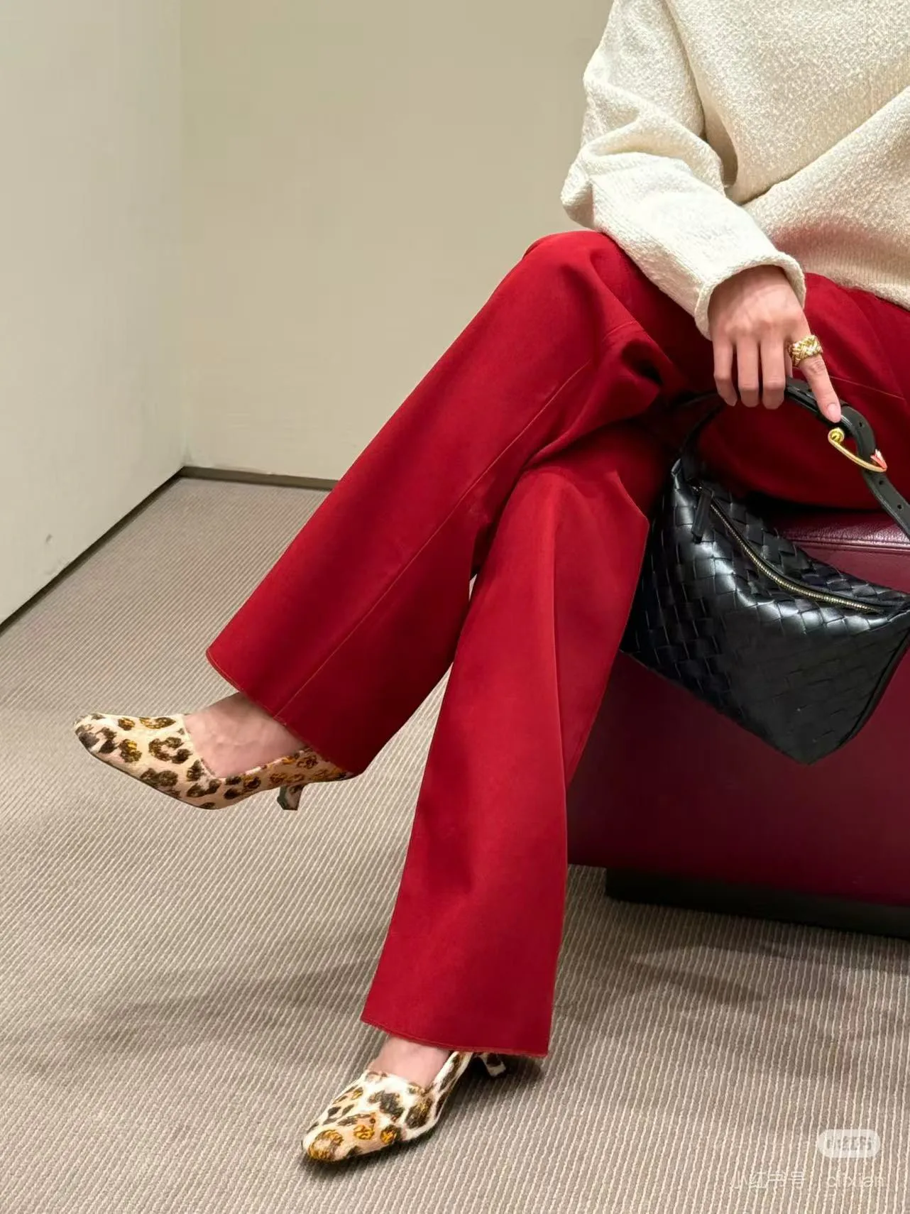 Брюки Женские Bottega Veneta 12703683
