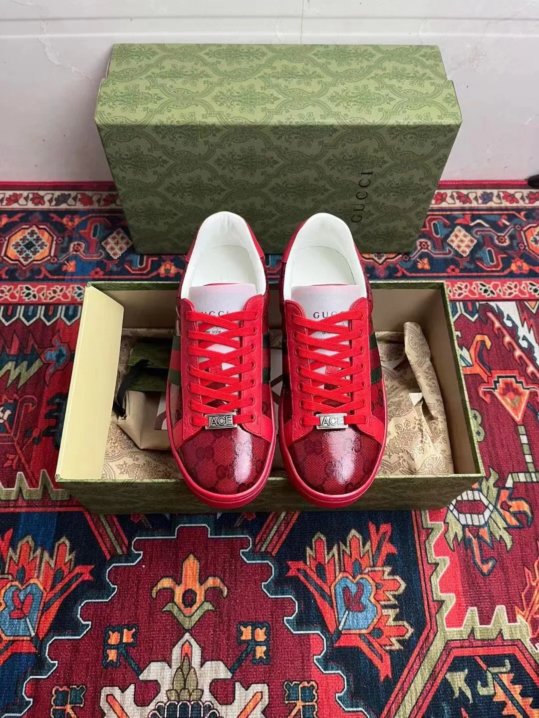 Кроссовки Женские Gucci 19081344
