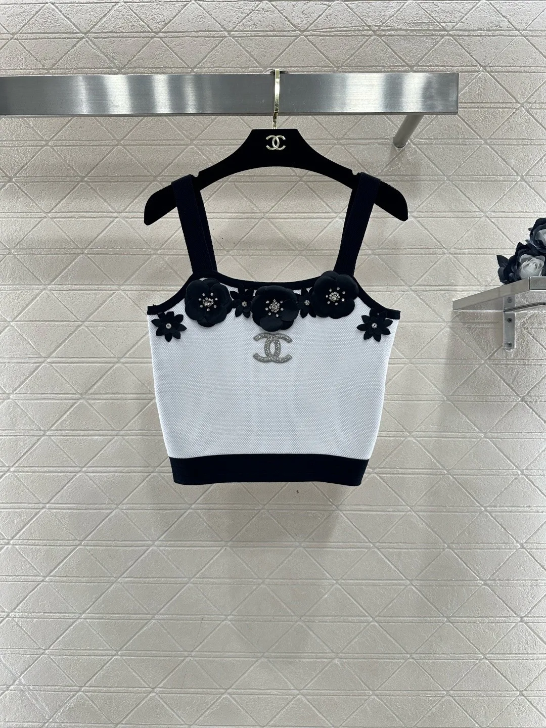 Жилеты Женские Chanel 1584243