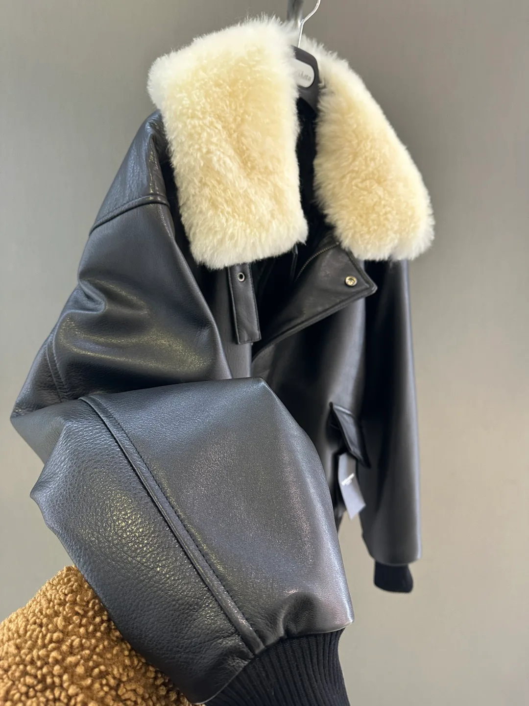 Кожаные Куртки И Дублёнки Мужские Saint Laurent 1322747