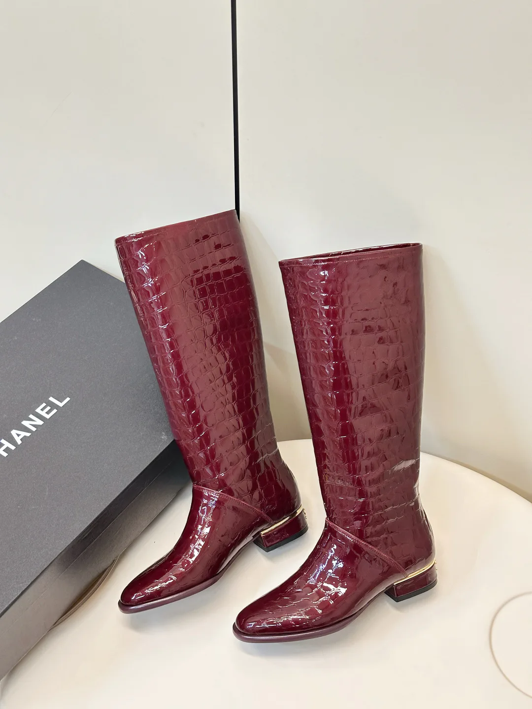 Сапоги Женские Chanel 18139535
