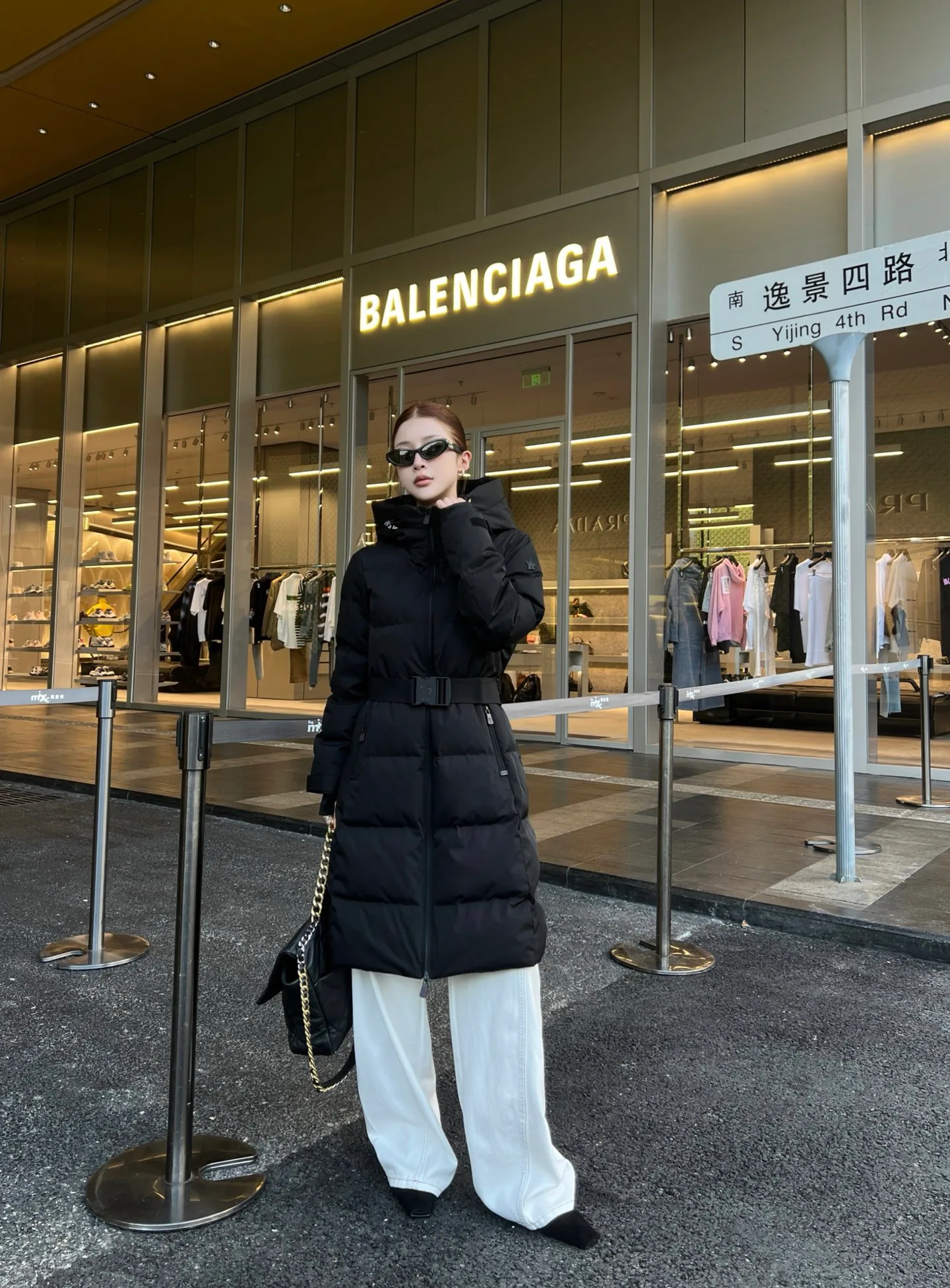 Куртки И Пуховики Женские Moncler 18402390