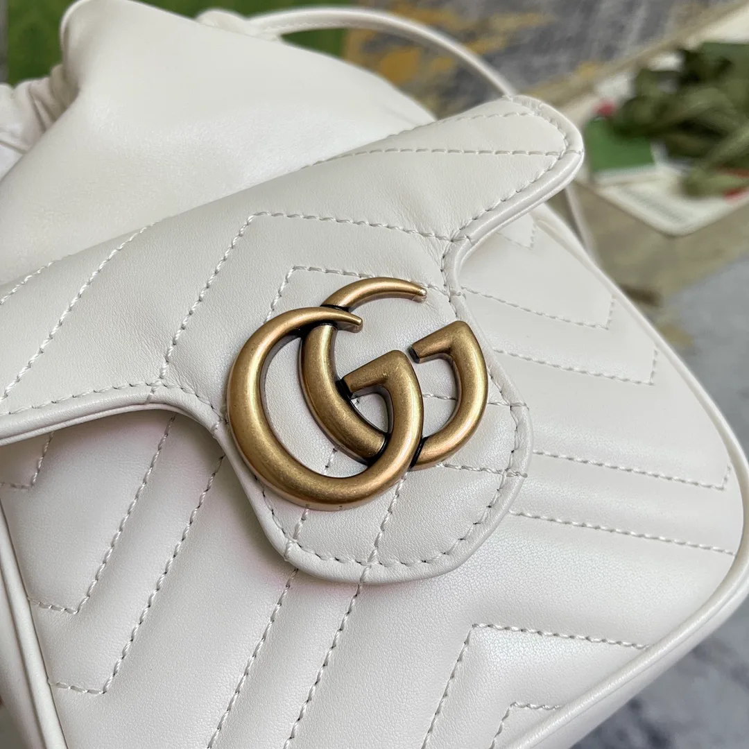 Классические Сумки Женские Gucci 10979017