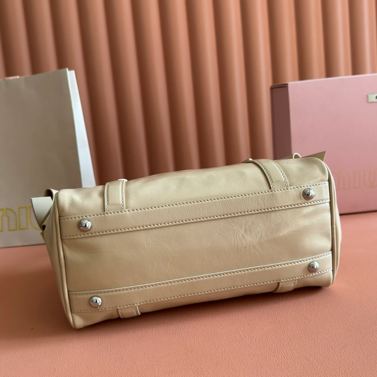 Классические Сумки Женские Miu Miu 12859995