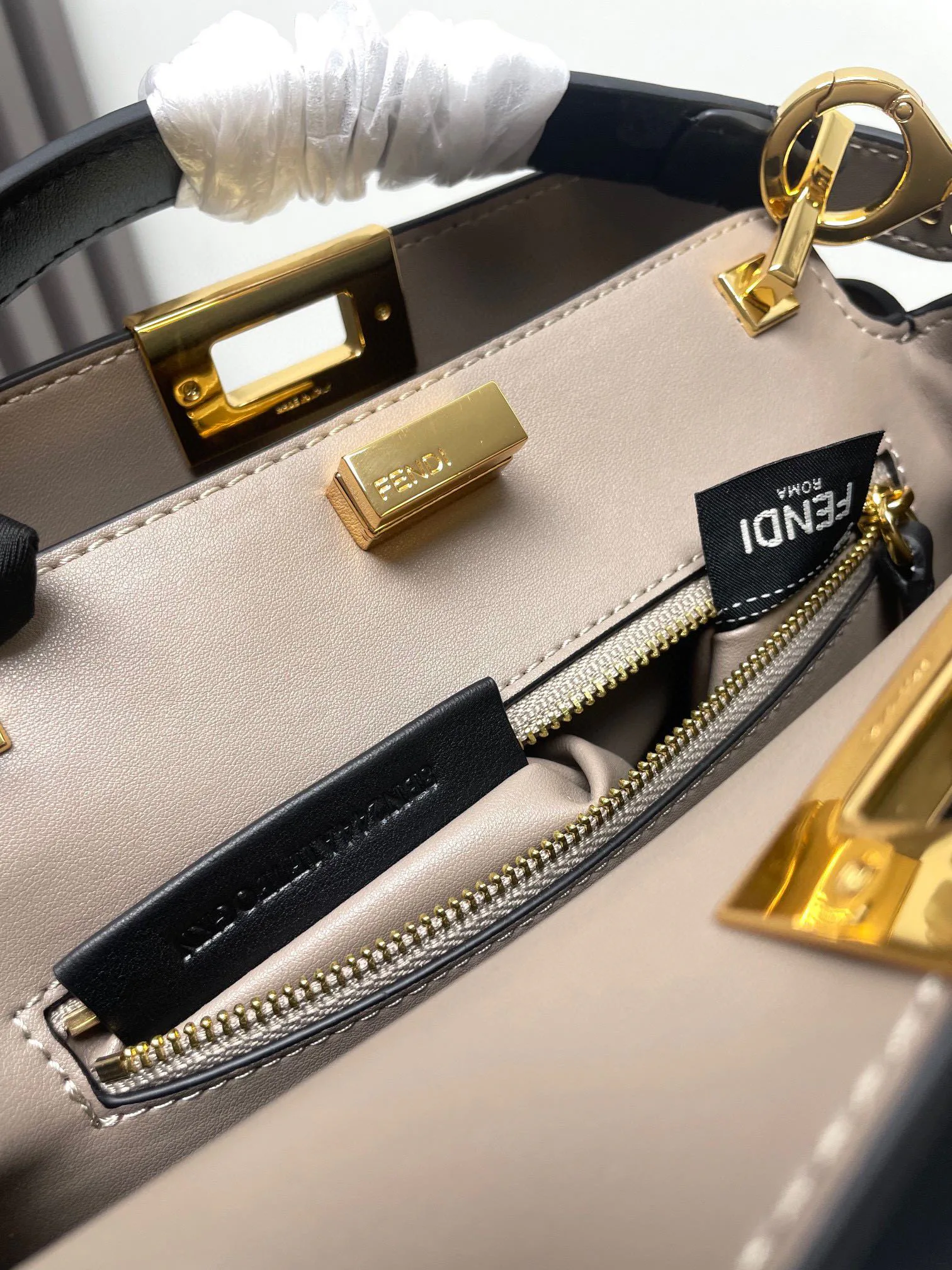 Классические Сумки Женские Fendi 10644803
