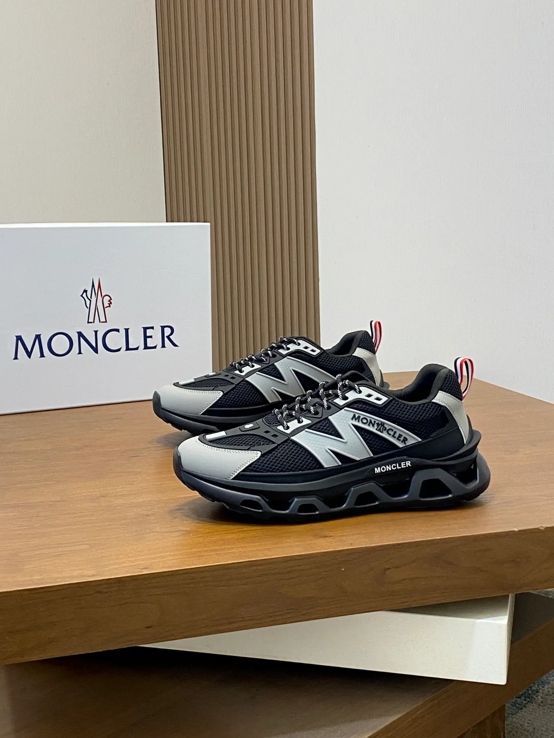 Кроссовки Мужские Moncler 12842864