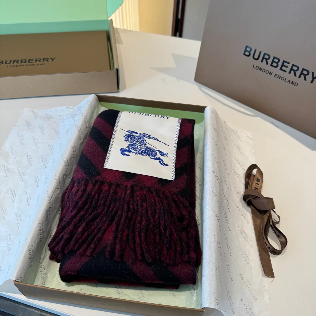 Шарфы Burberry 124001