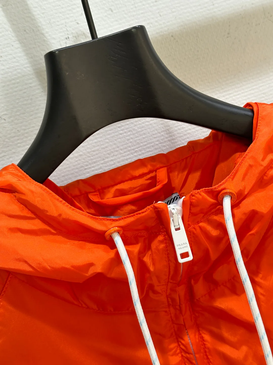 Куртки Женские Prada 26563