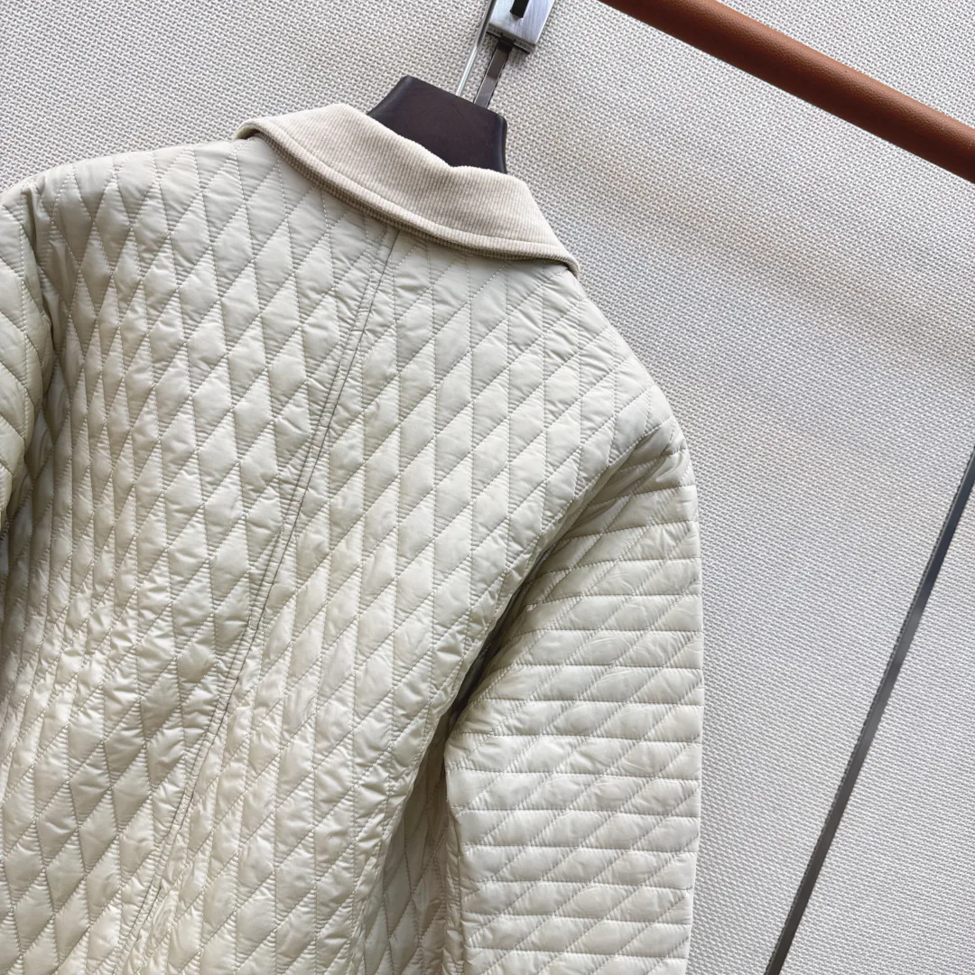 Куртки И Пуховики Женские Burberry 18225619