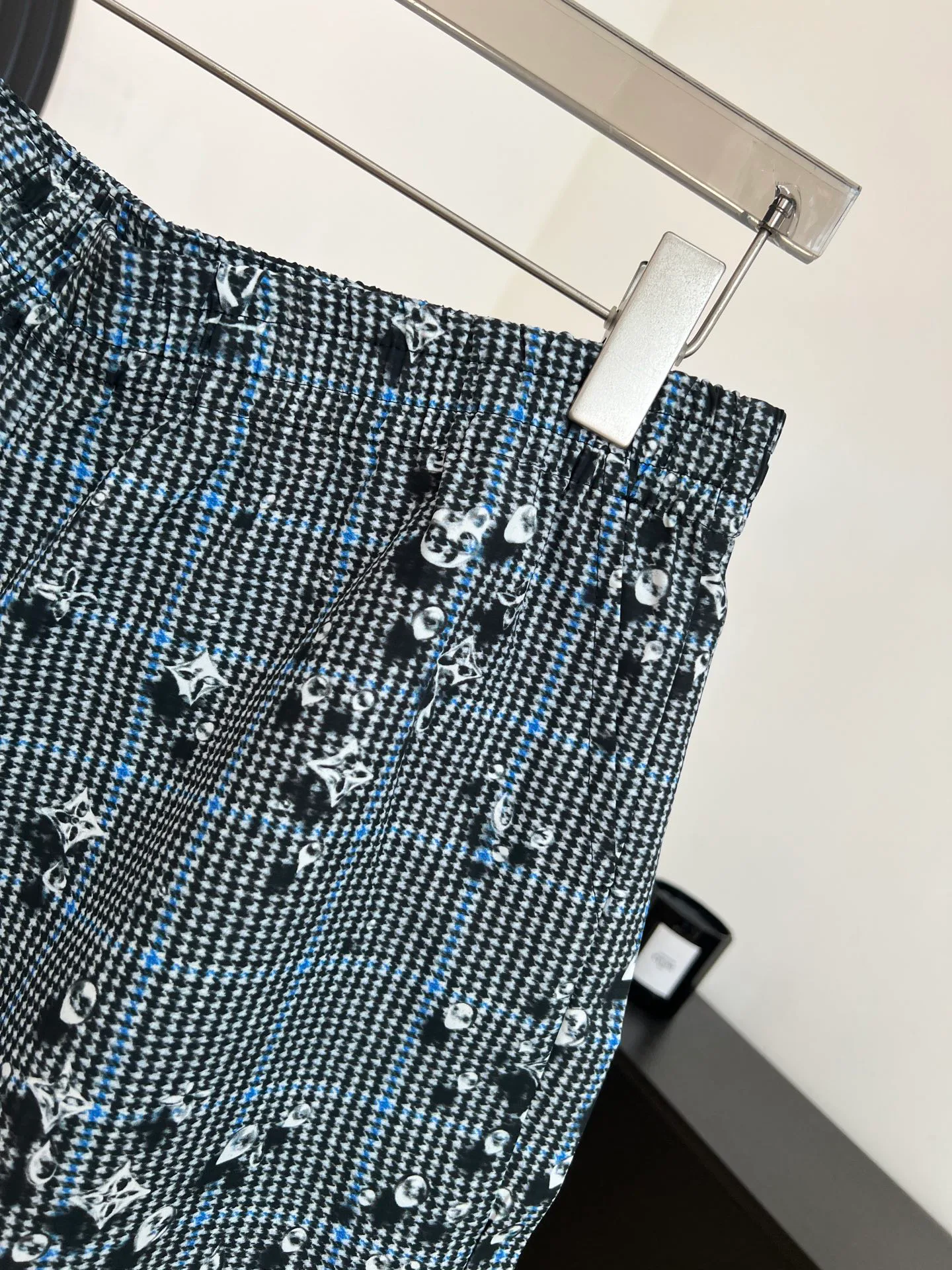 Шорты Мужские Louis Vuitton 12684863