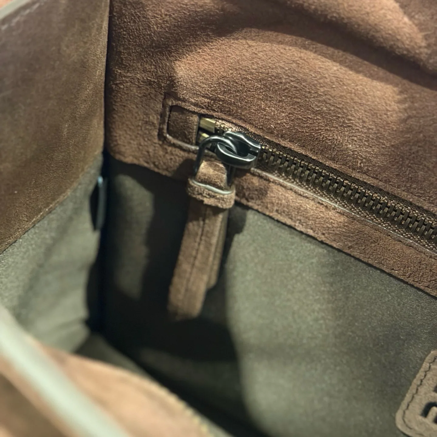 Сумки На Ремне Женские Miu Miu 1850120