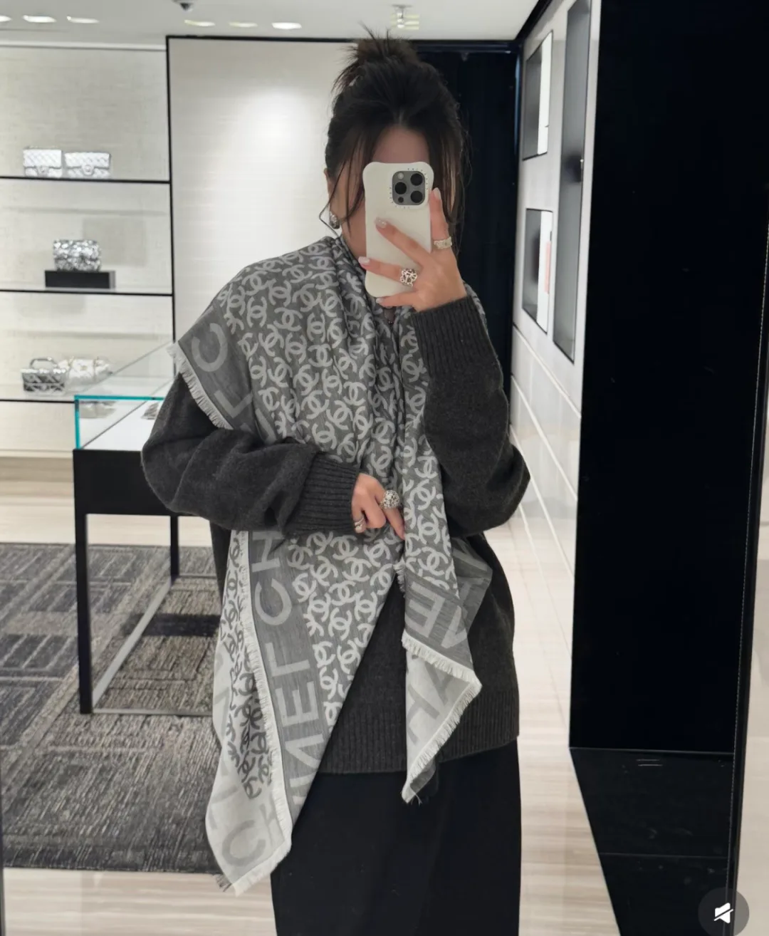 Шарфы Chanel 18449894
