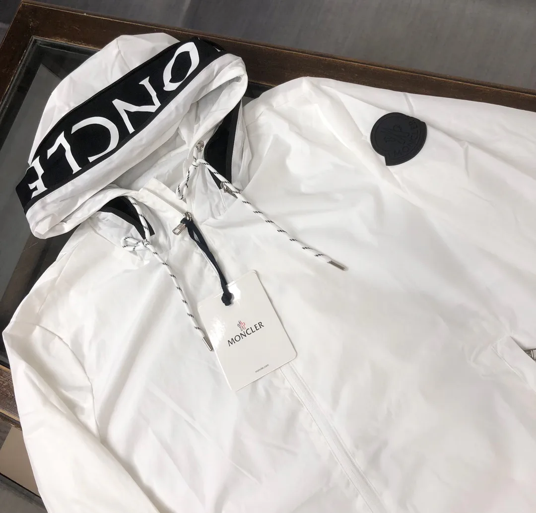 Куртки И Пуховики Женские Moncler 9642189