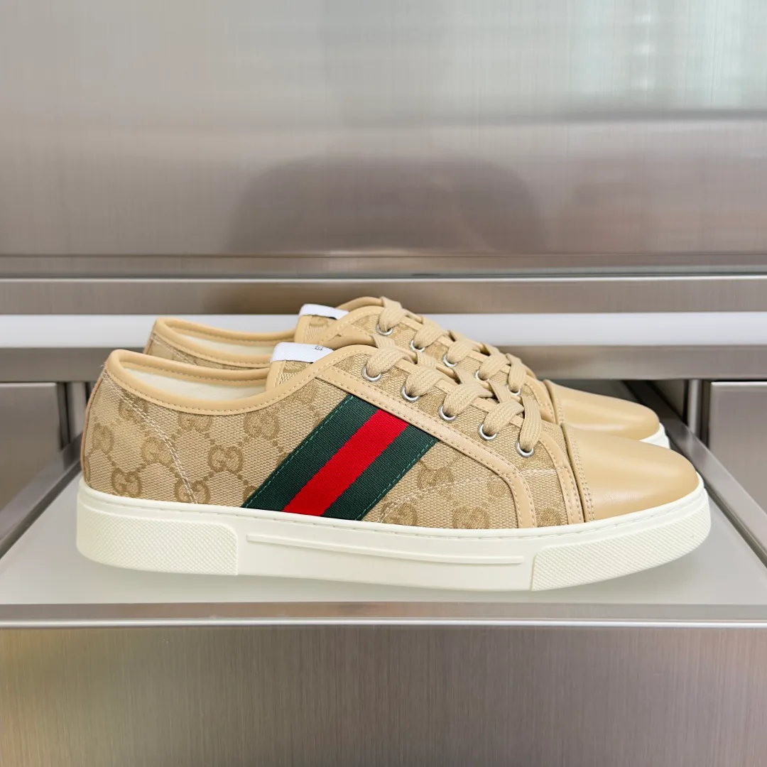 Кроссовки Женские Gucci 13300439