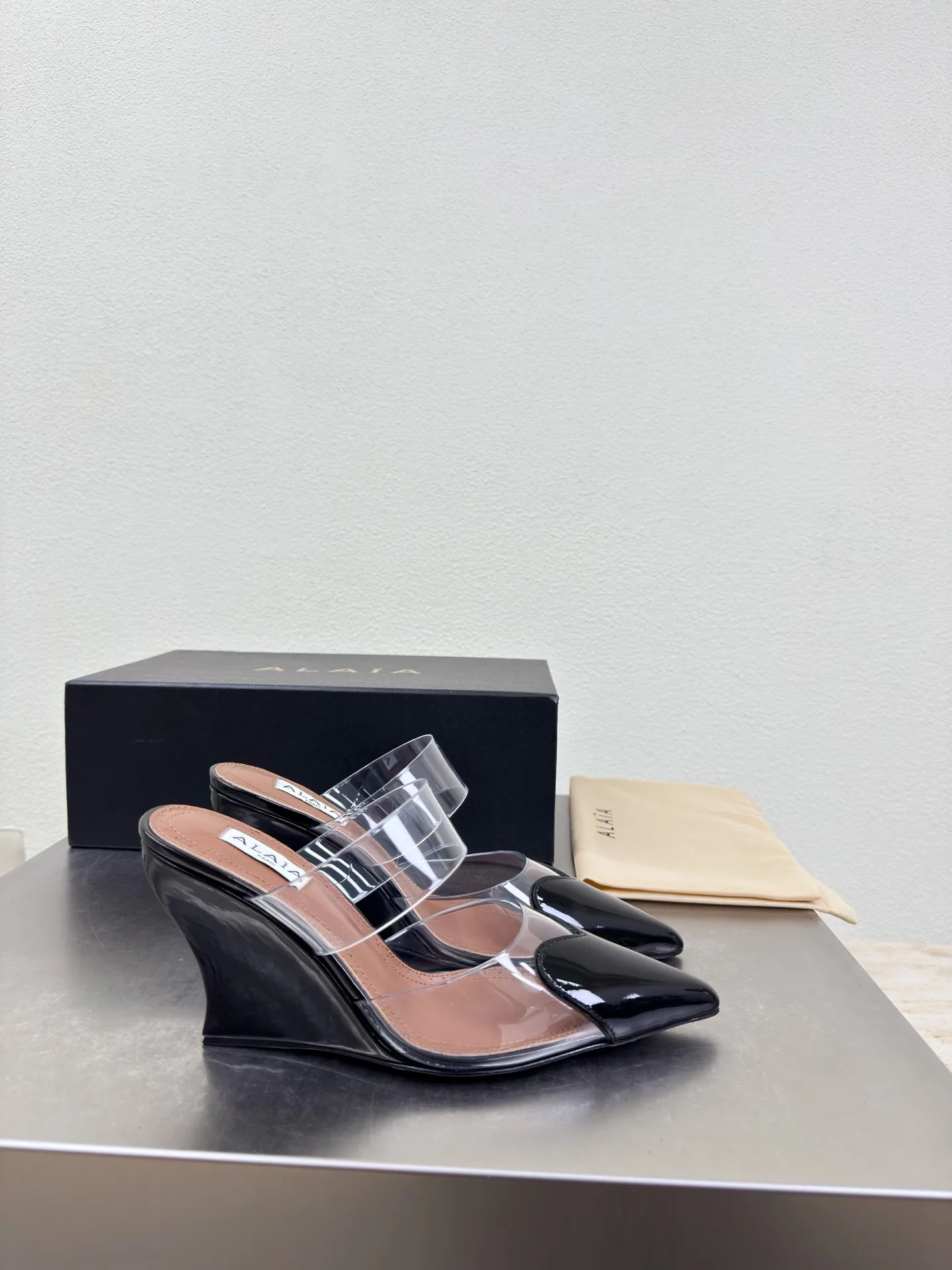 Туфли Женские Alaia 4339187