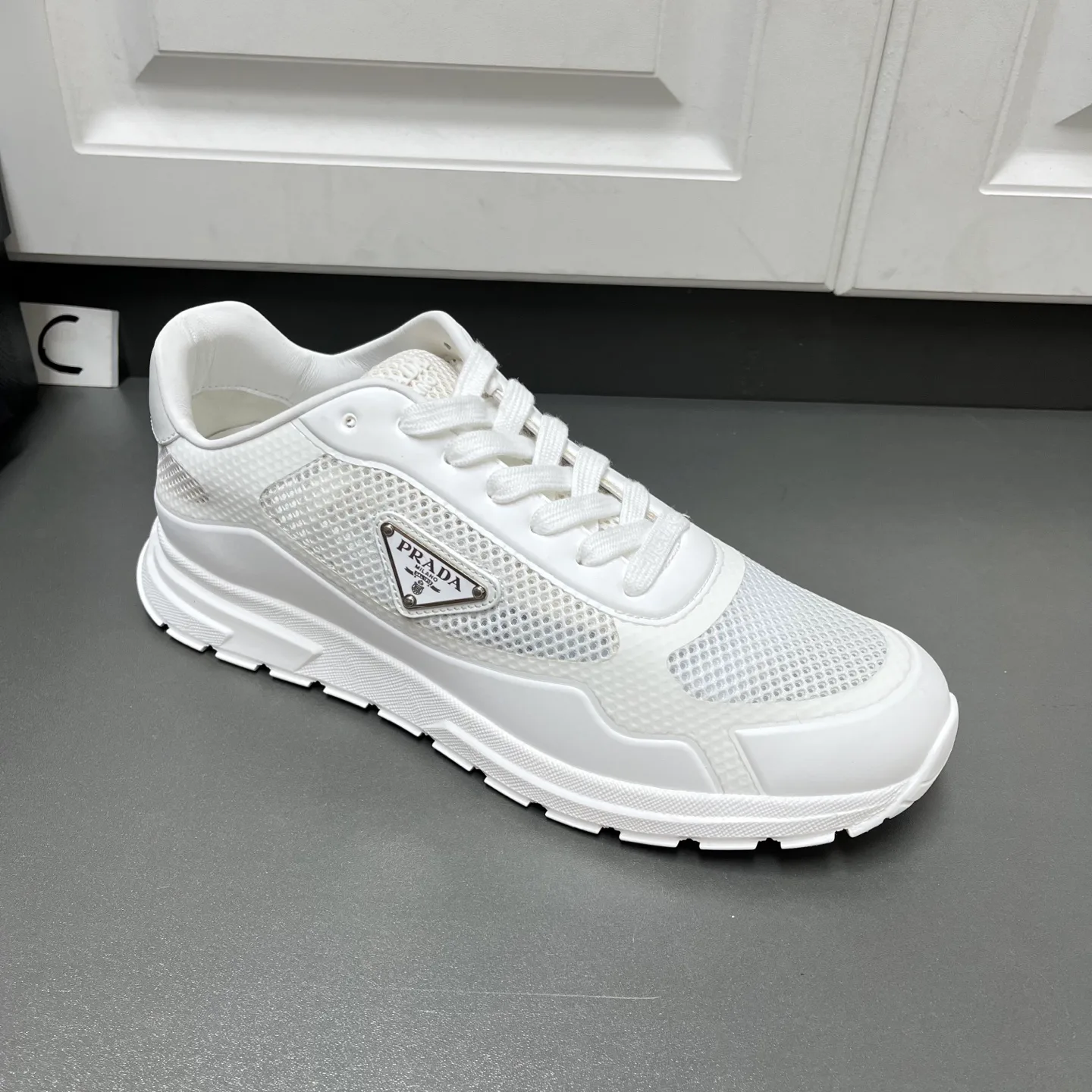 Кроссовки Мужские Prada 11211942