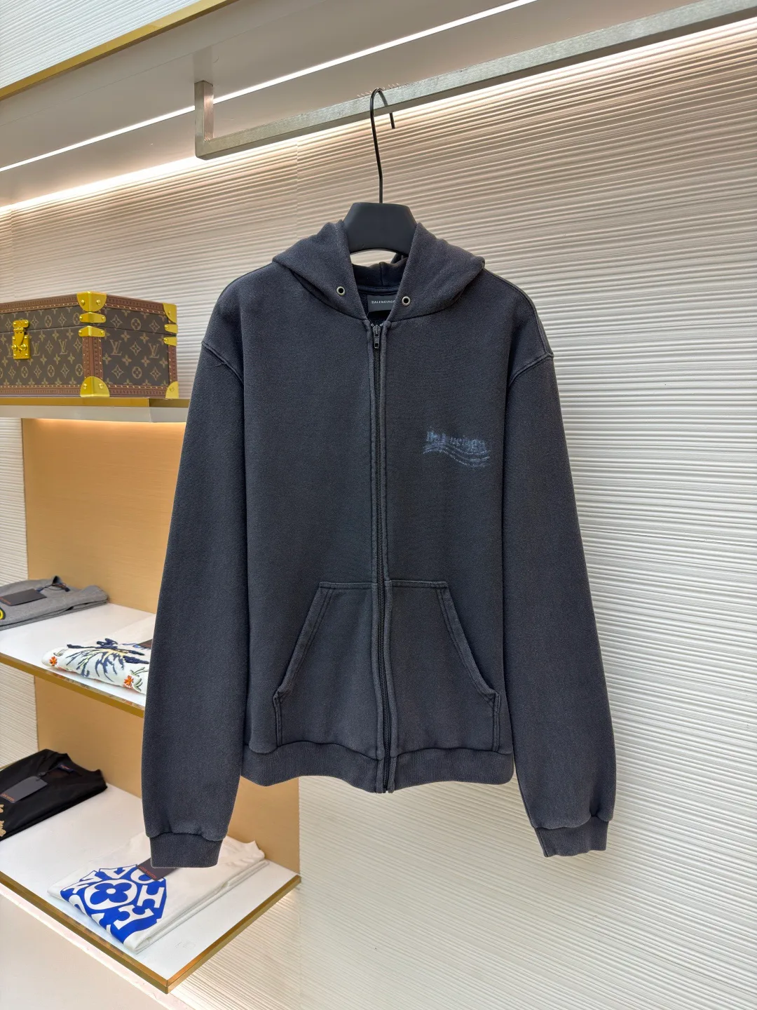 Куртки И Пуховики Мужские Balenciaga 1265391