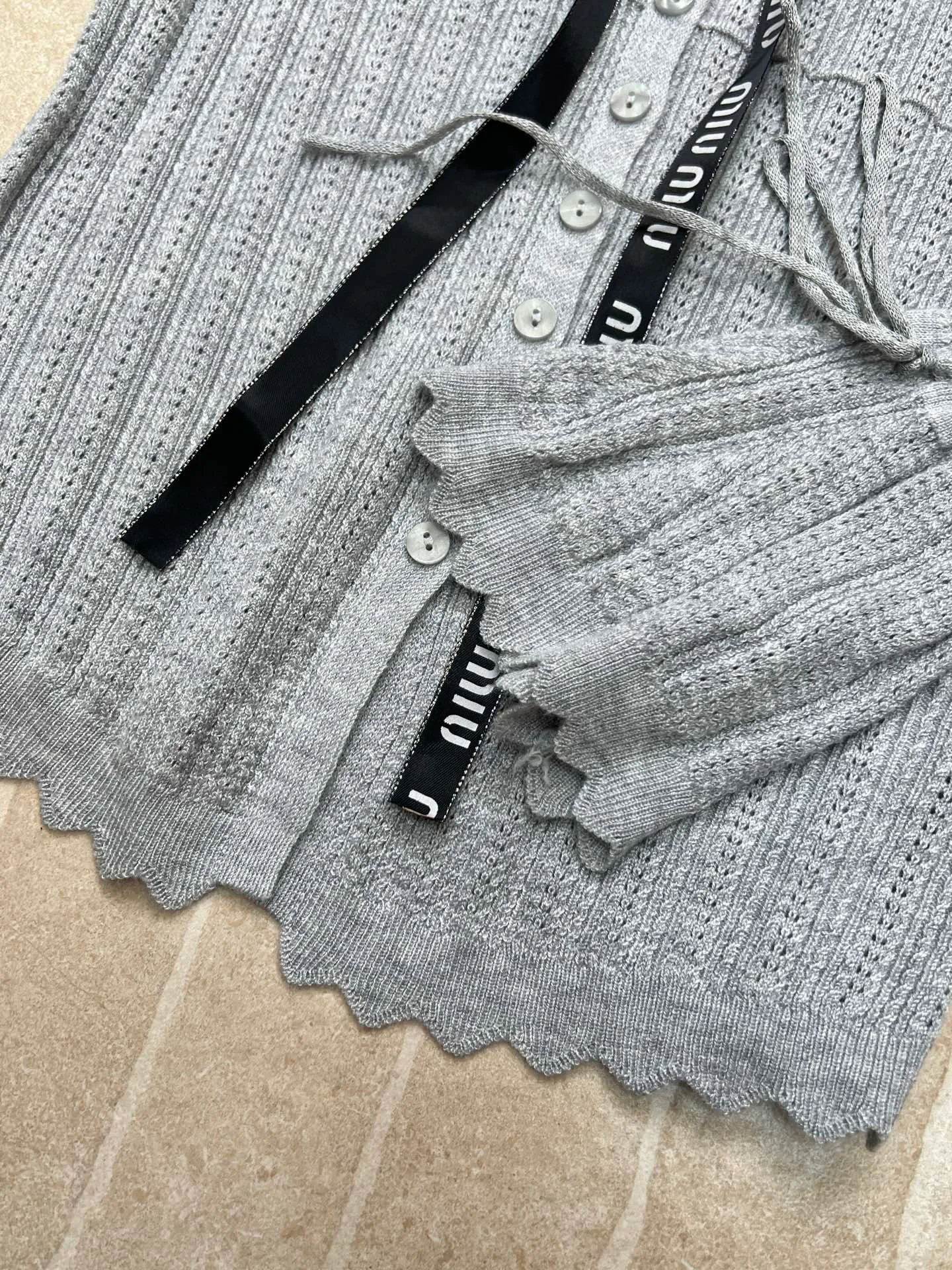 Джемперы И Свитеры Женские Miu Miu 18150022