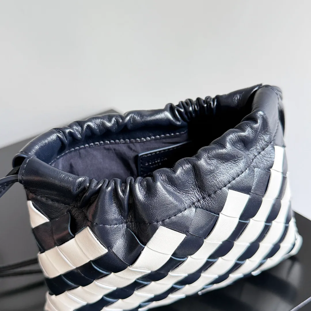Клатчи Женские Bottega Veneta 11255401