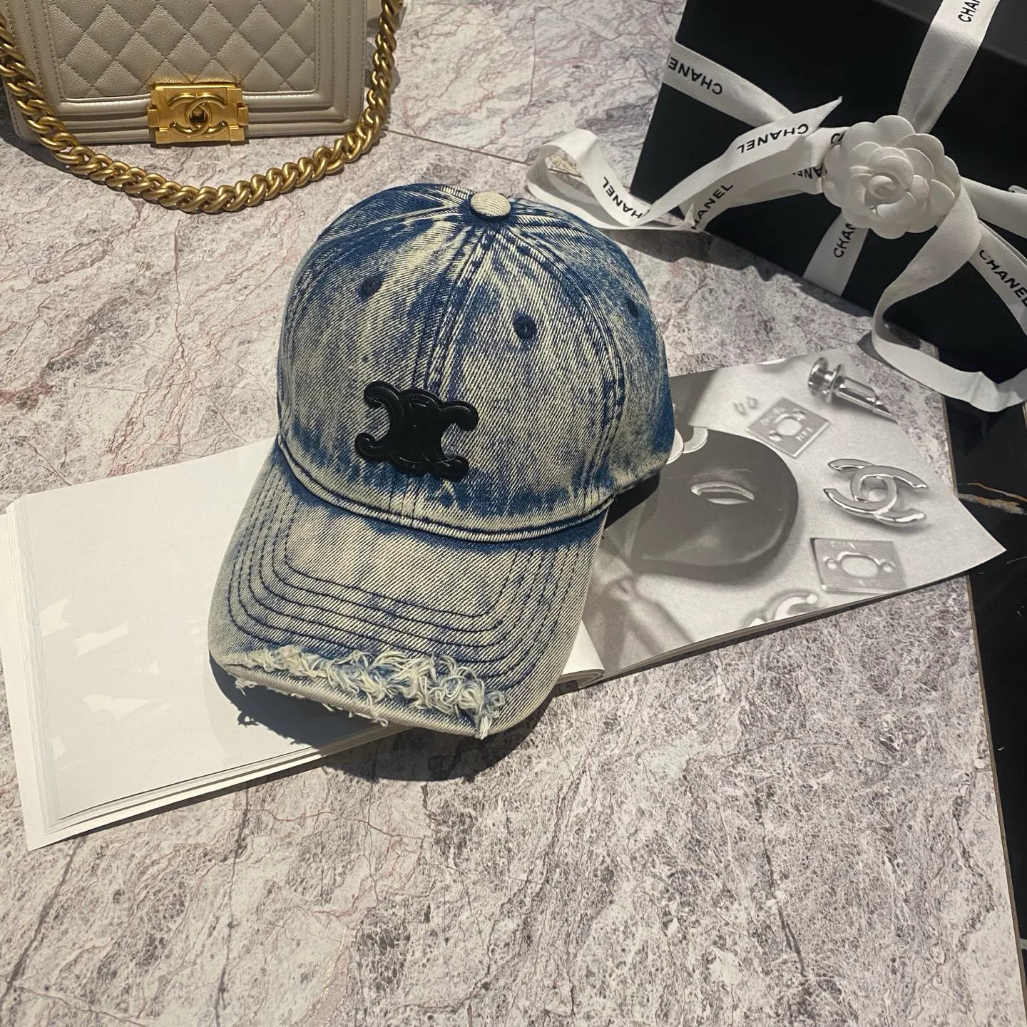 Головные Уборы Celine 11485