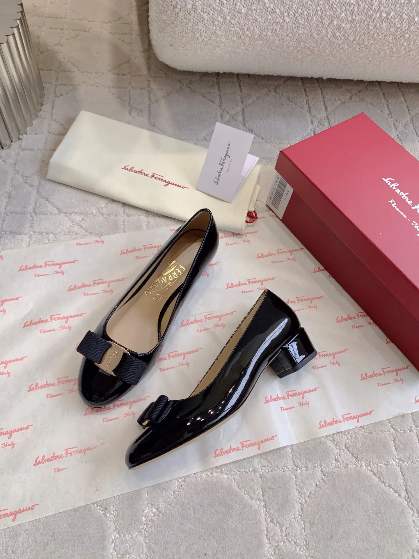 Балетки Женские Salvatore Ferragamo 11870091