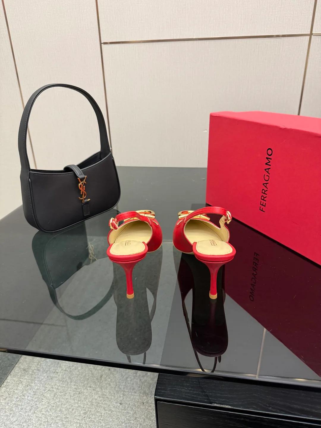 Туфли Женские Salvatore Ferragamo 1498826