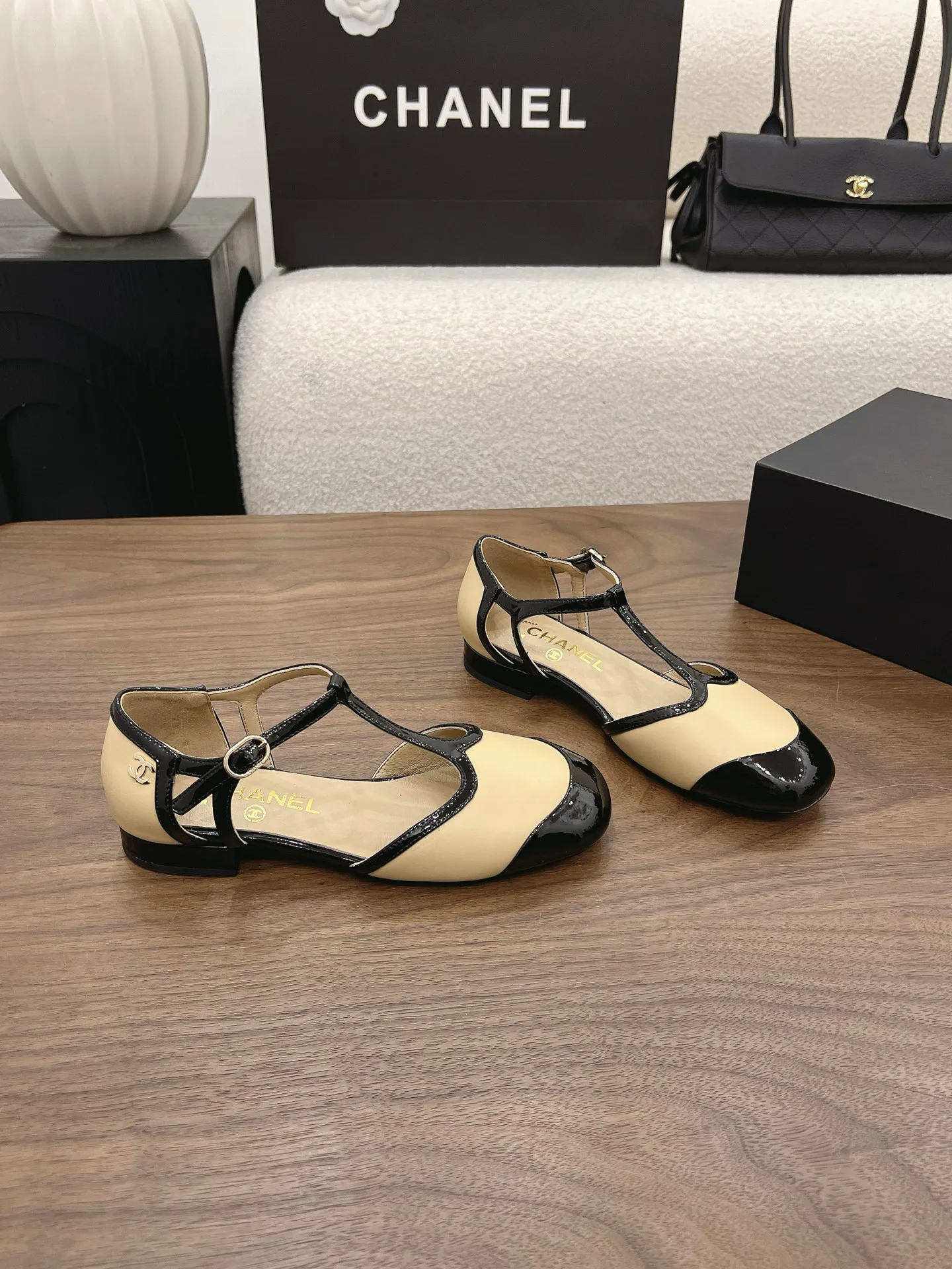 Туфли Женские Chanel 17582675