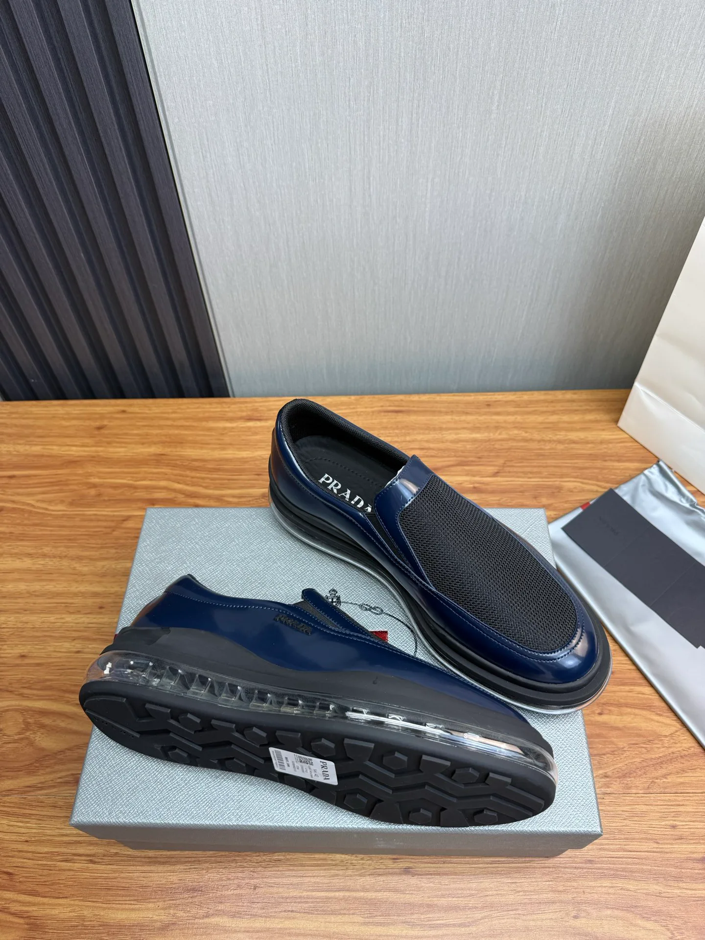 Кроссовки Мужские Prada 12725444