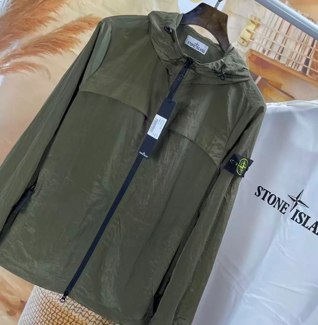 Куртки И Пуховики Женские Stone Island 12961265