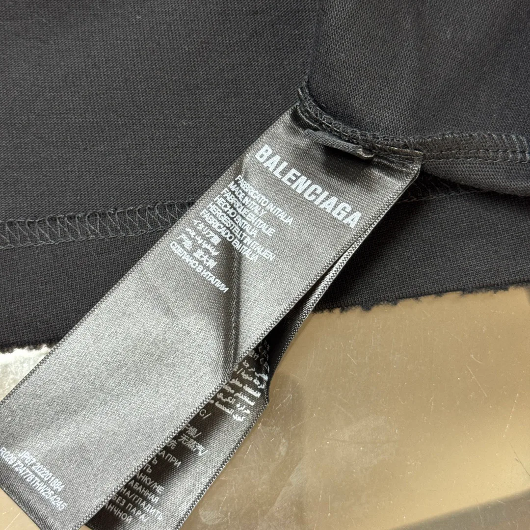 Футболки Женские Balenciaga 10785194