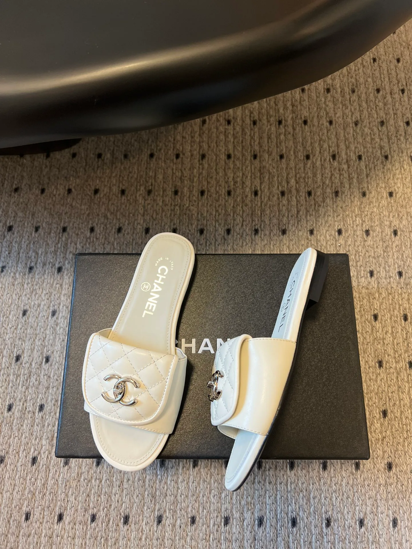 Шлепанцы Женские Chanel 26956