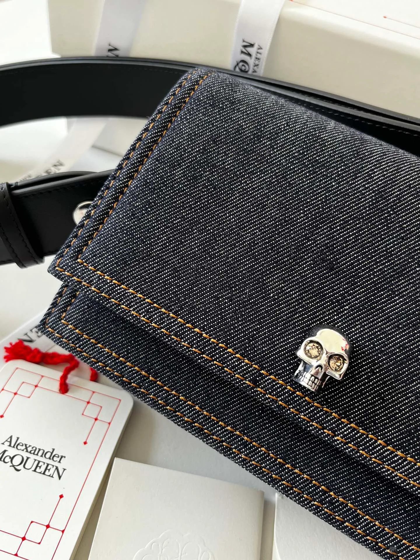 Классические Сумки Женские Alexander Mcqueen 11472486