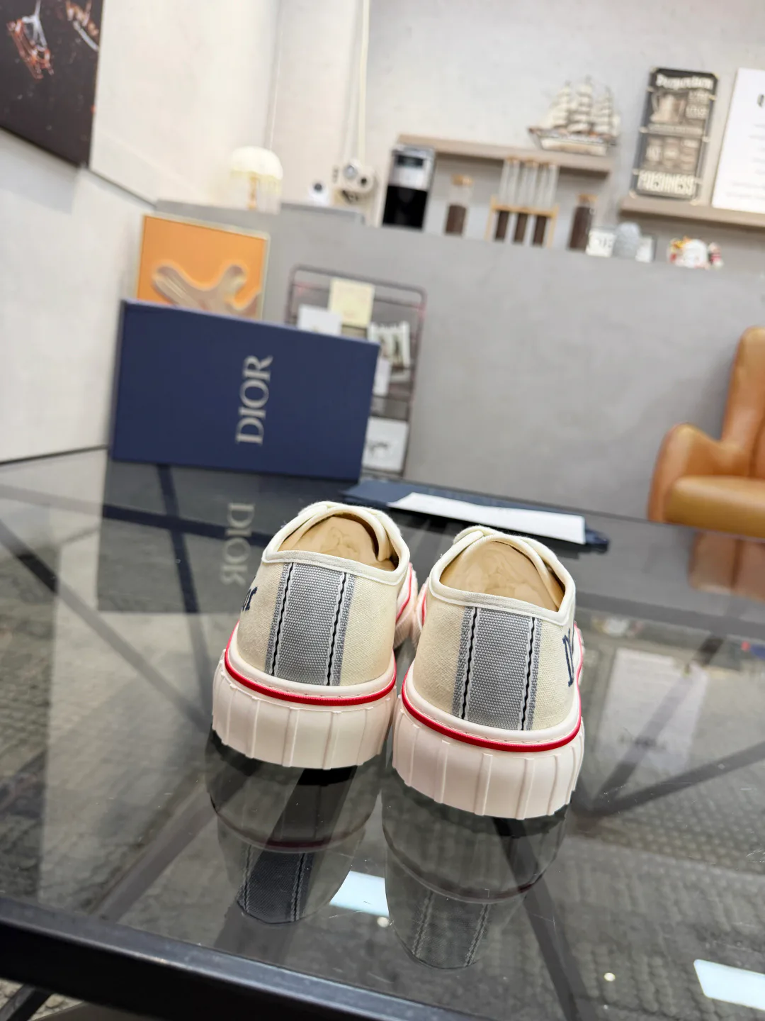 Кроссовки Мужские Christian Dior 18346430