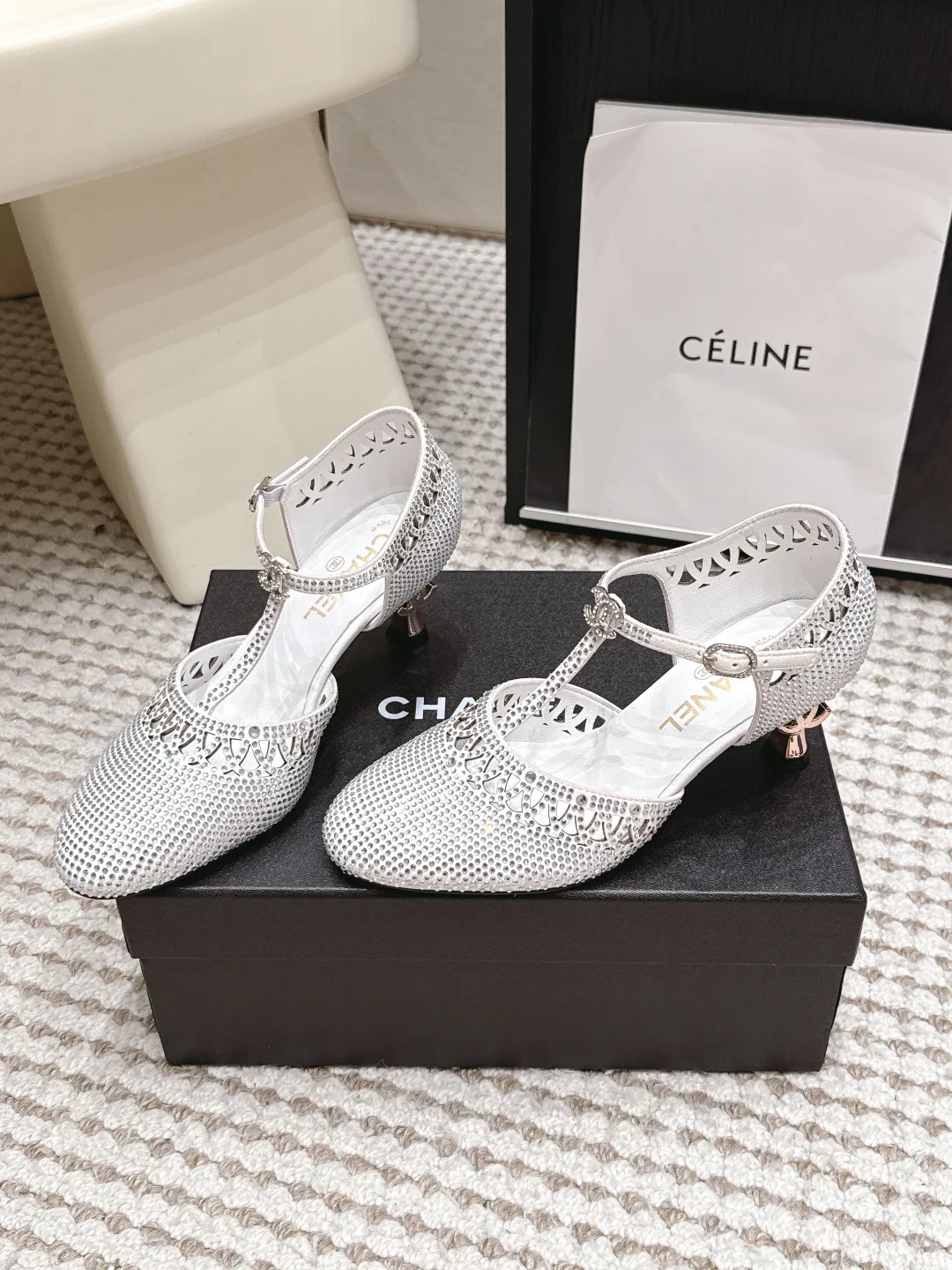 Босоножки Женские Chanel 17784833