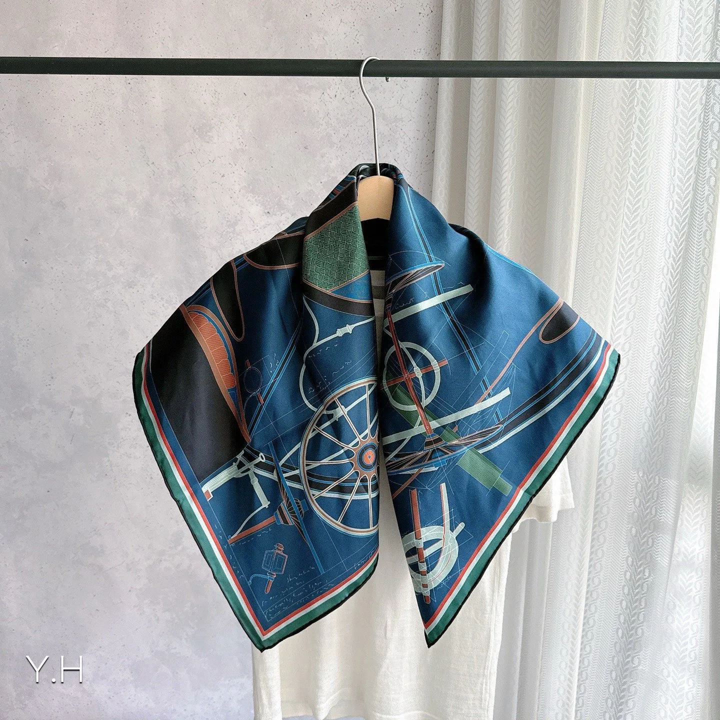 Платки Hermes 18093590