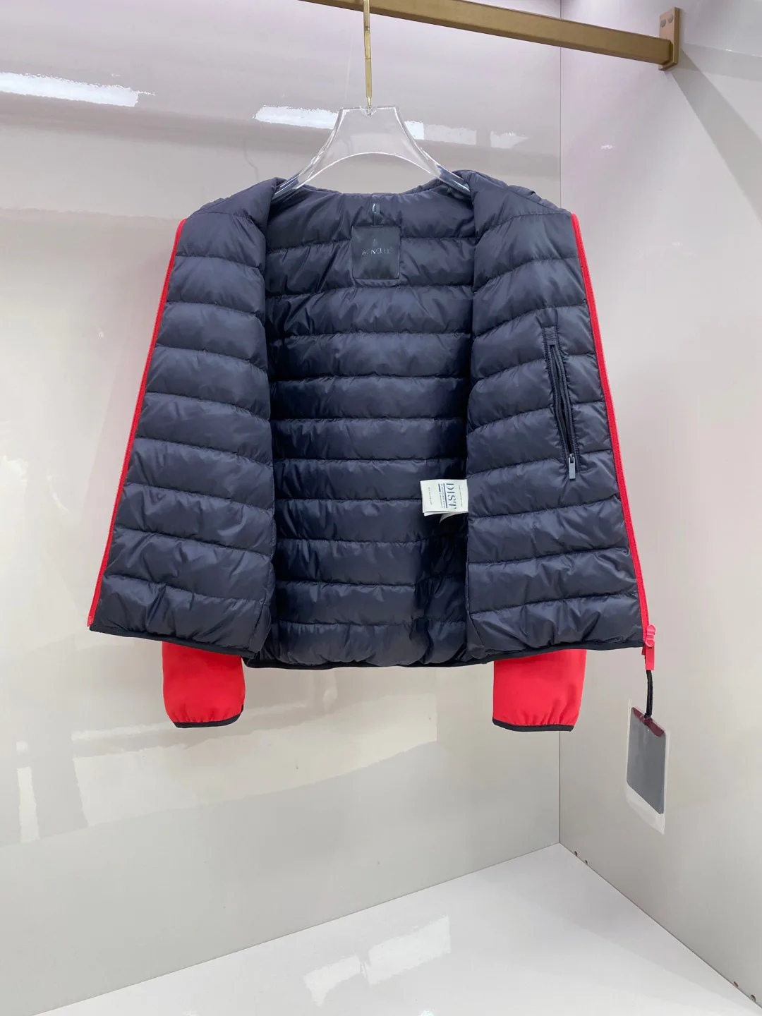 Куртки И Пуховики Мужские Moncler 1129767