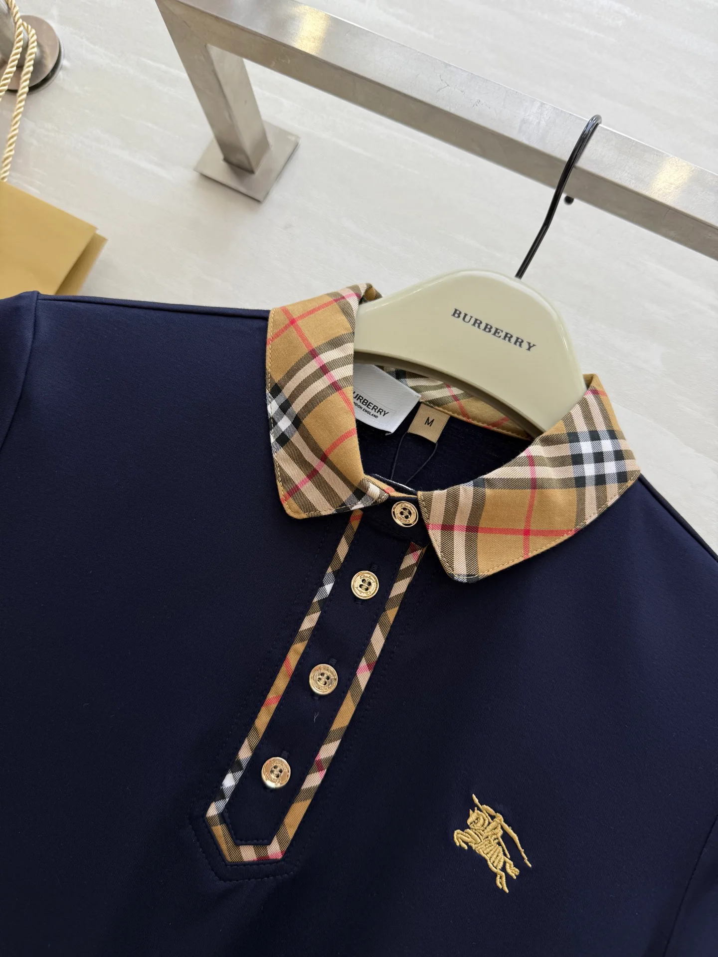 Рубашки Женские Burberry 12838353