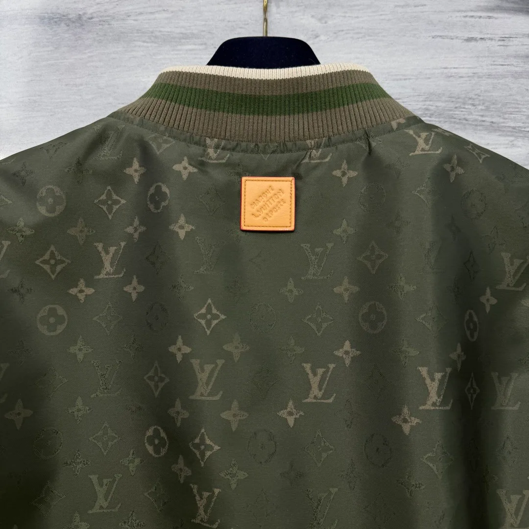 Куртки И Пуховики Мужские Louis Vuitton 441583