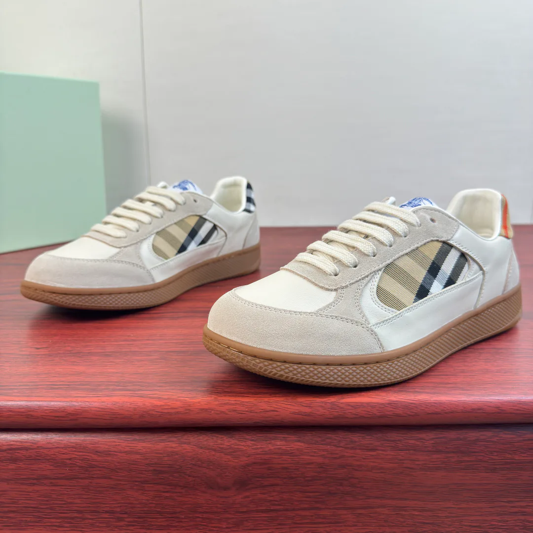 Кроссовки Мужские Burberry 17636478