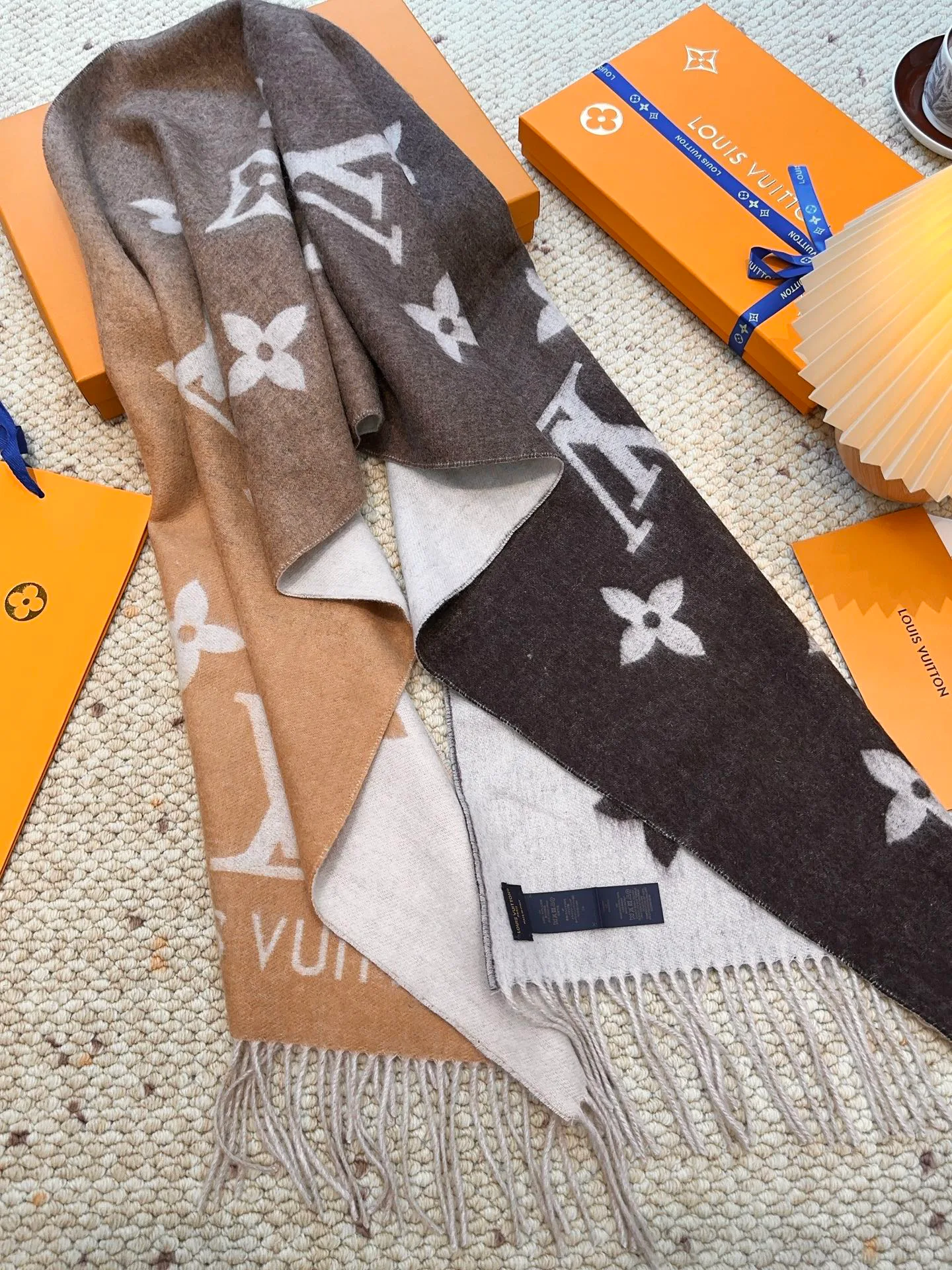 Шарфы Louis Vuitton 438490